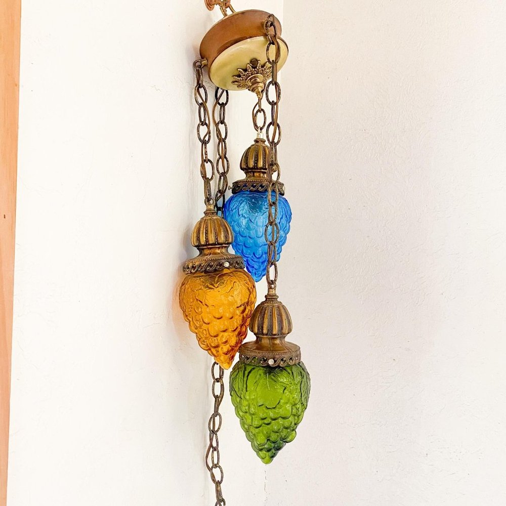 Rare Vintage Midcentury Grape Swag Light Fixture - Picture 2 of 11